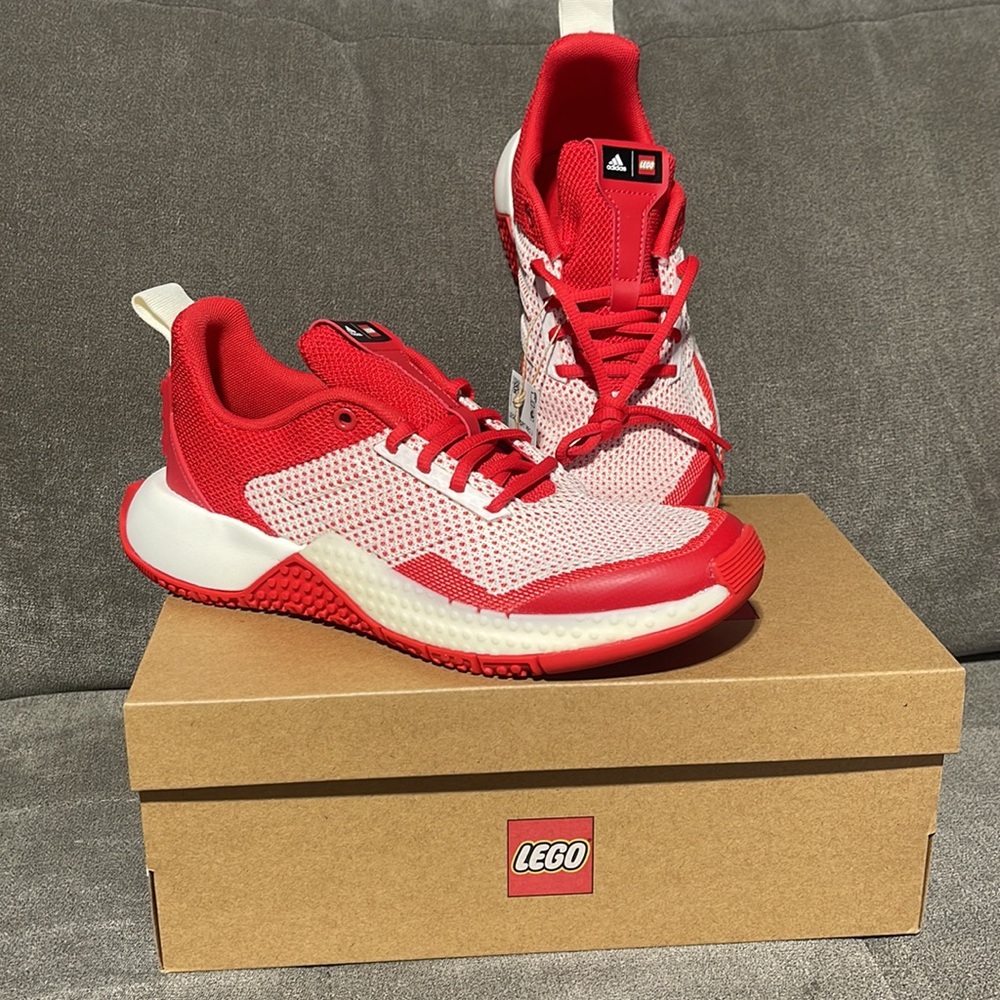 🥰🥰Adidas Lego Sport Pro 🥰🥰 - Picture 1 of 7